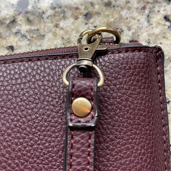 Joy Susan • Mini Crossbody Wristlet Clutch in Maroon/Wine color • EUC - Picture 14 of 16